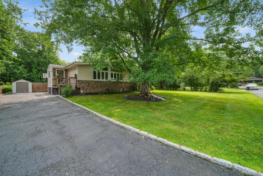 1 Gloria Court, New City, NY 10956 - #3