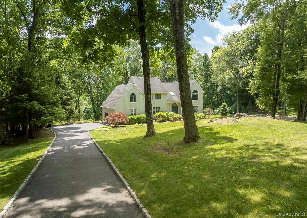 12 Hilltop Road, Waccabuc, NY 10597 - #1