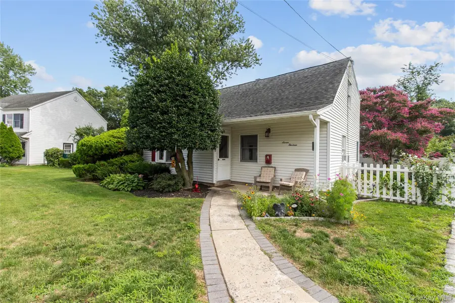 713 Wren Court, West Hempstead, NY 11552 - #3