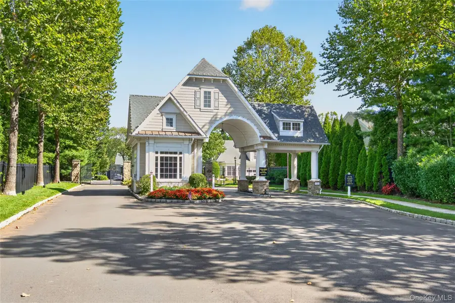 35 Symphony Drive, Lake Grove, NY 11755 - #2