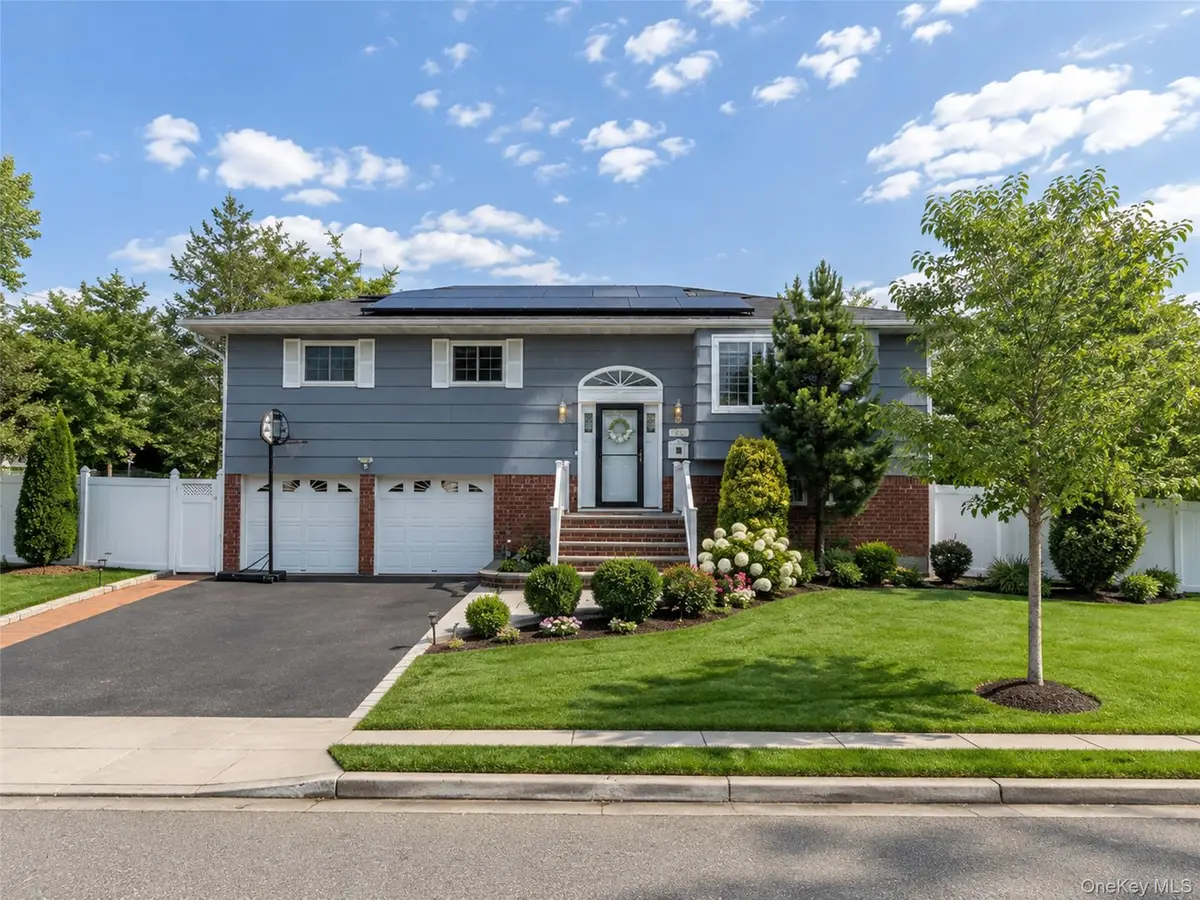 46 Convent Road, Syosset, NY 11791 - #1