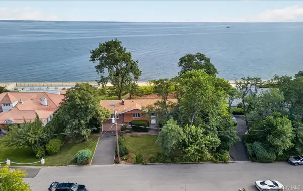 23 Eastland Drive, Glen Cove, NY 11542