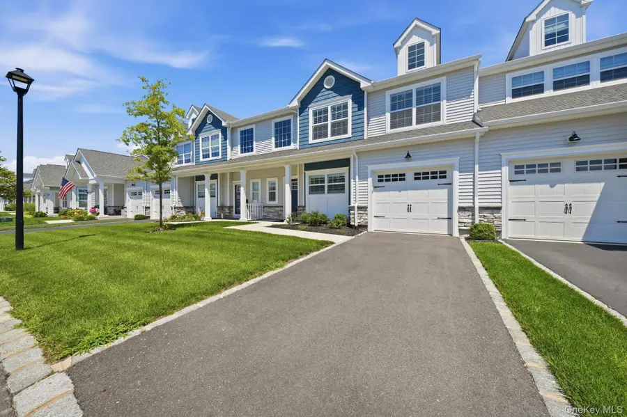 72 Farm Acre Circle, Mount Sinai, NY 11766 - #2