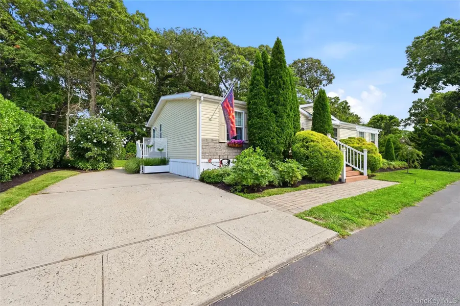 37 Unit 88 Hubbard Avenue #88, Riverhead, NY 11901 - #3