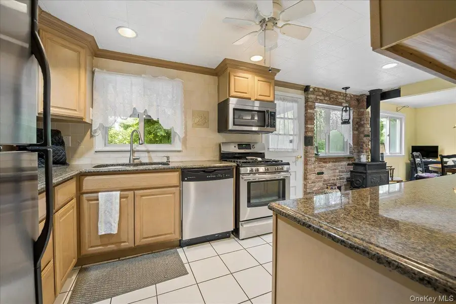 32 Carolina Drive, New City, NY 10956 - #3