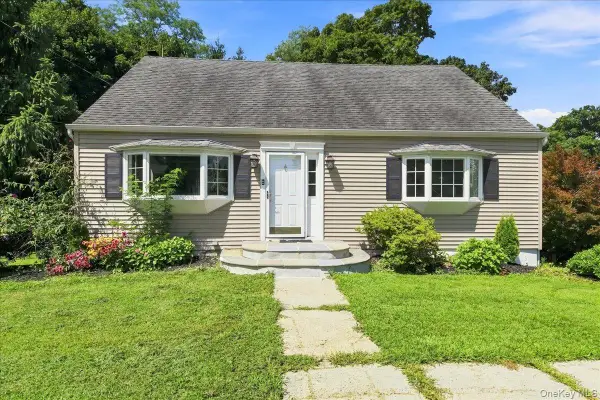 2723 Windmill Drive, Yorktown Heights, NY 10598