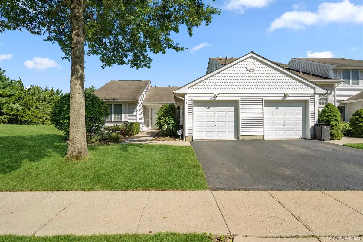 104 Sagaponack Court, Melville, NY 11747 - #1