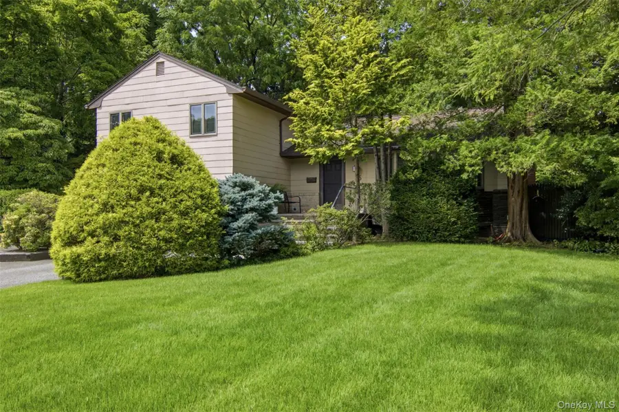 15 Beacon Drive, Port Washington, NY 11050 - #2