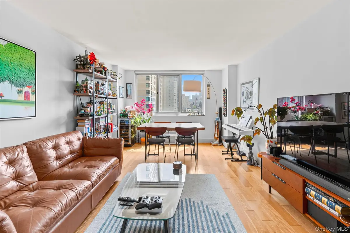 345 E 93rd Street #13G, New York, NY 10128 - #1