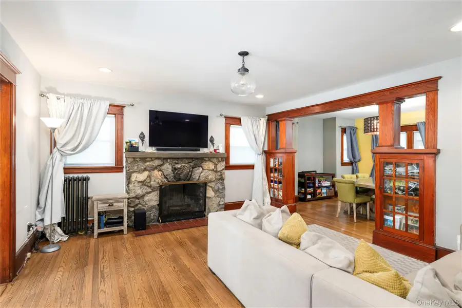 8 Mitchell Avenue, Poughkeepsie, NY 12603 - #2
