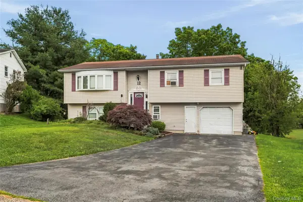 12 Veteran Circle, Monroe, NY 10950