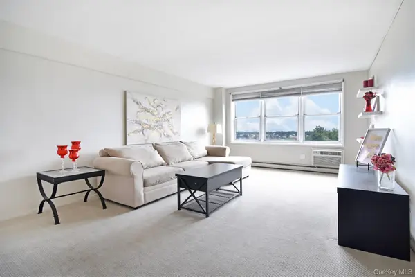 377 Westchester Avenue #4F, Port Chester, NY 10573