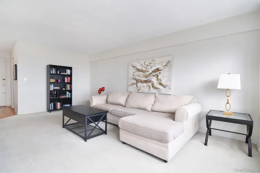 377 Westchester Avenue #4F, Port Chester, NY 10573 - #2