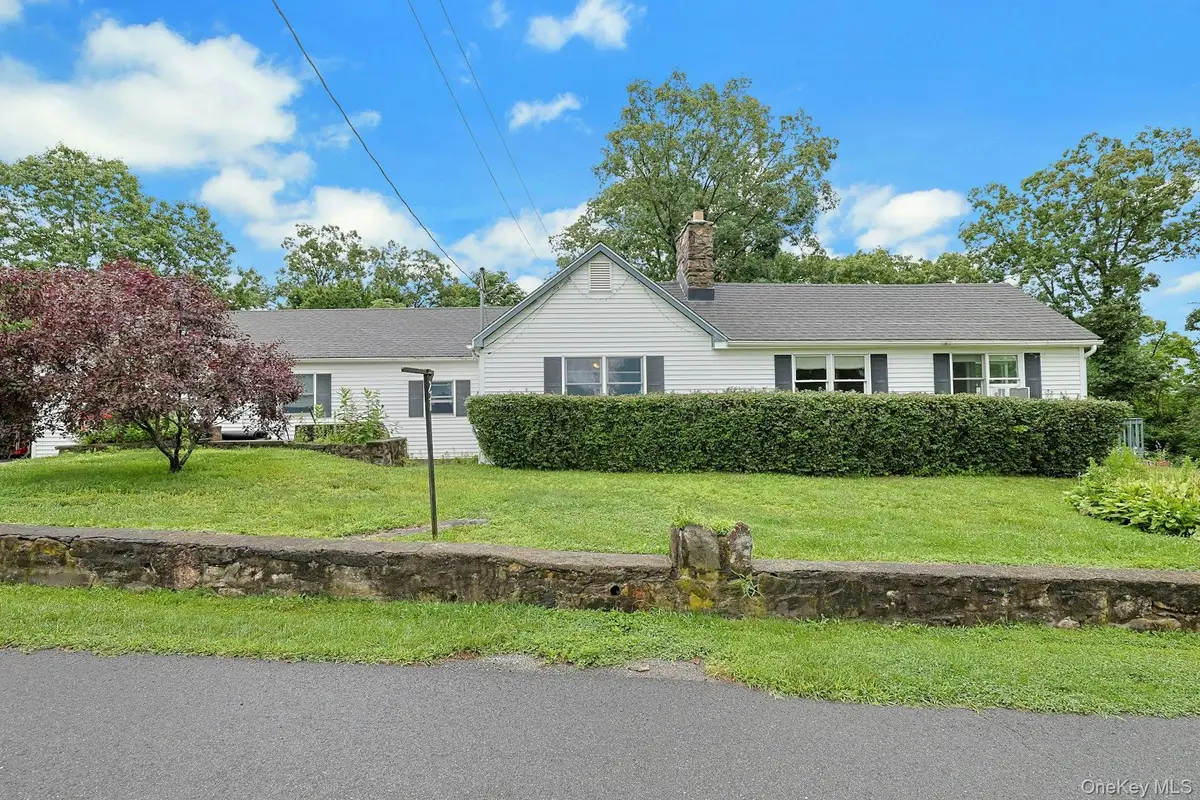 21 Sycamore Lane, Patterson, NY 12563 - #1