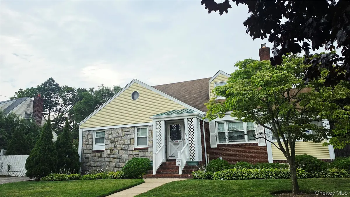 146 Lincoln Road, Hempstead, NY 11550 - #1