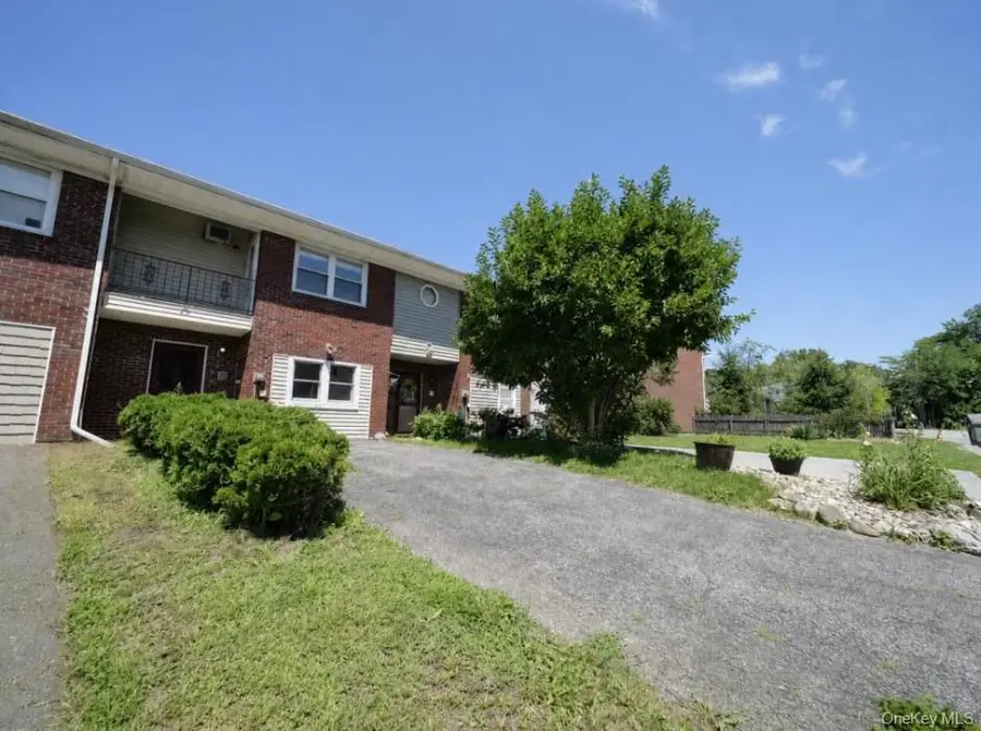 82 Vails Gate Heights Drive, New Windsor, NY 12553 - #2