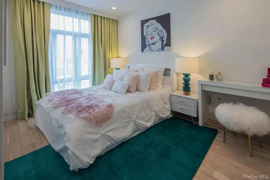 14126 Northern Boulevard #4D, Flushing, NY 11354 - #3