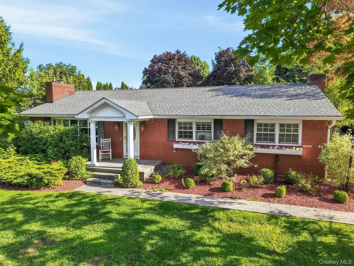 5 Anna Place, Marlboro, NY 12542 - #1