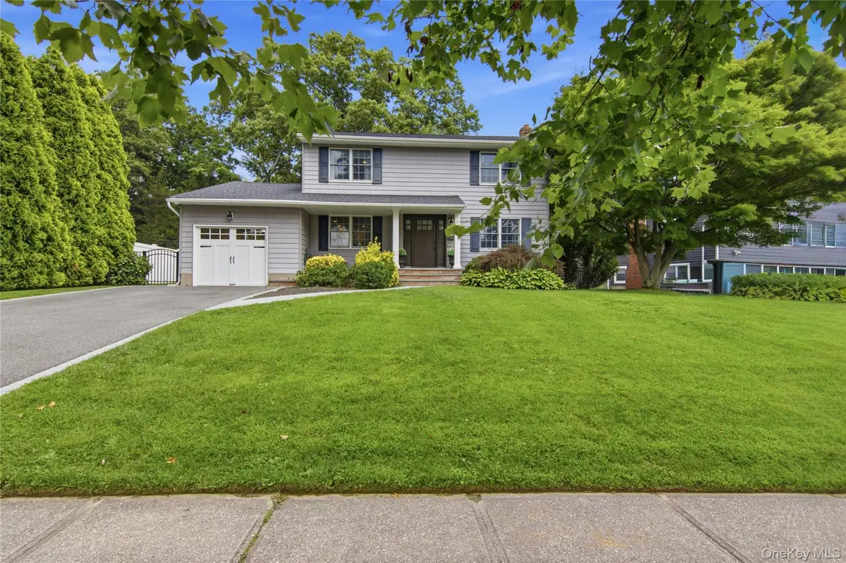 1 Wenmore Court, Commack, NY 11725 - #1