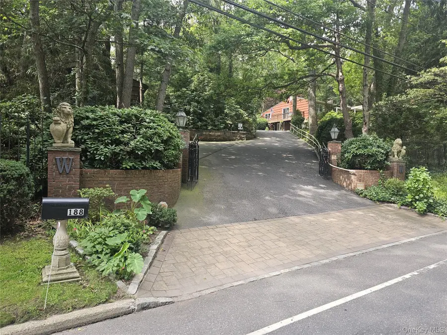 188 Daly Road, East Northport, NY 11731 - #2