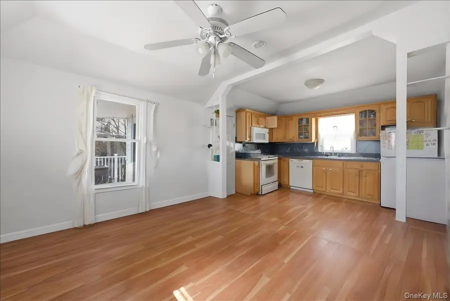 76 2nd Avenue, East Rockaway, NY 11518 - #3