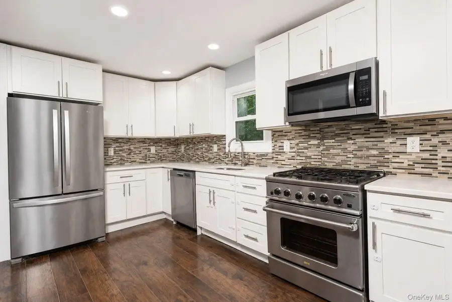 132 48th Street, Lindenhurst, NY 11757 - #2