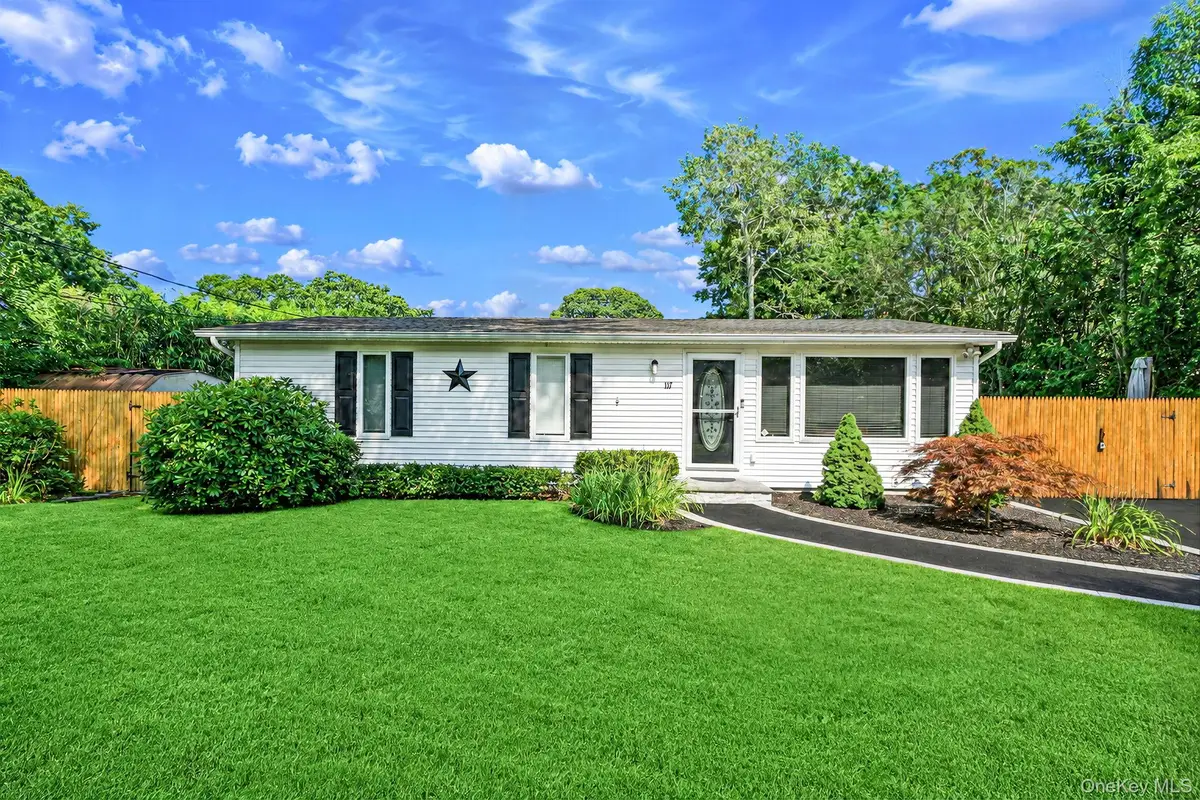 117 Broadway, Shirley, NY 11967 - #1
