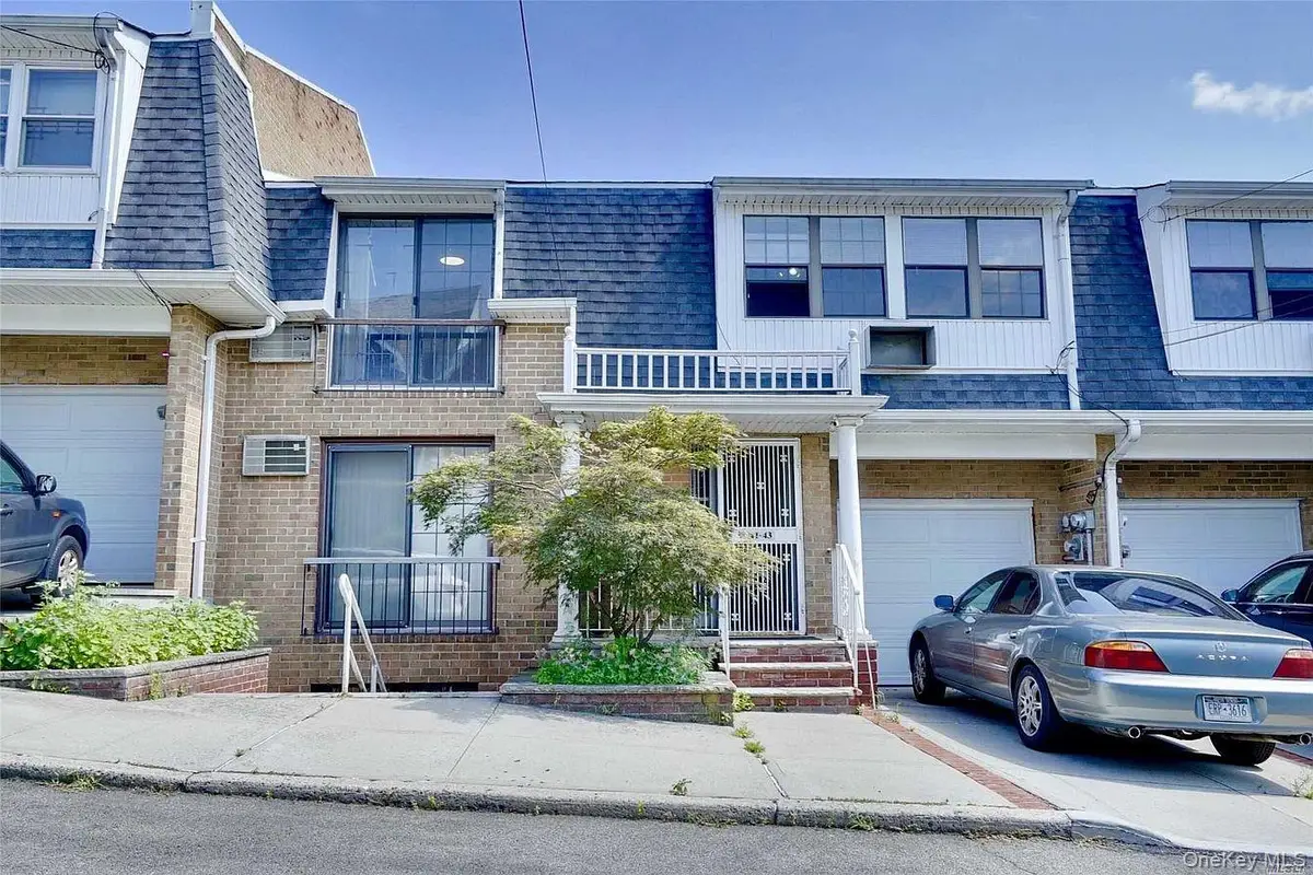 41-43 Little Neck Parkway, Little Neck, NY 11363 - #1