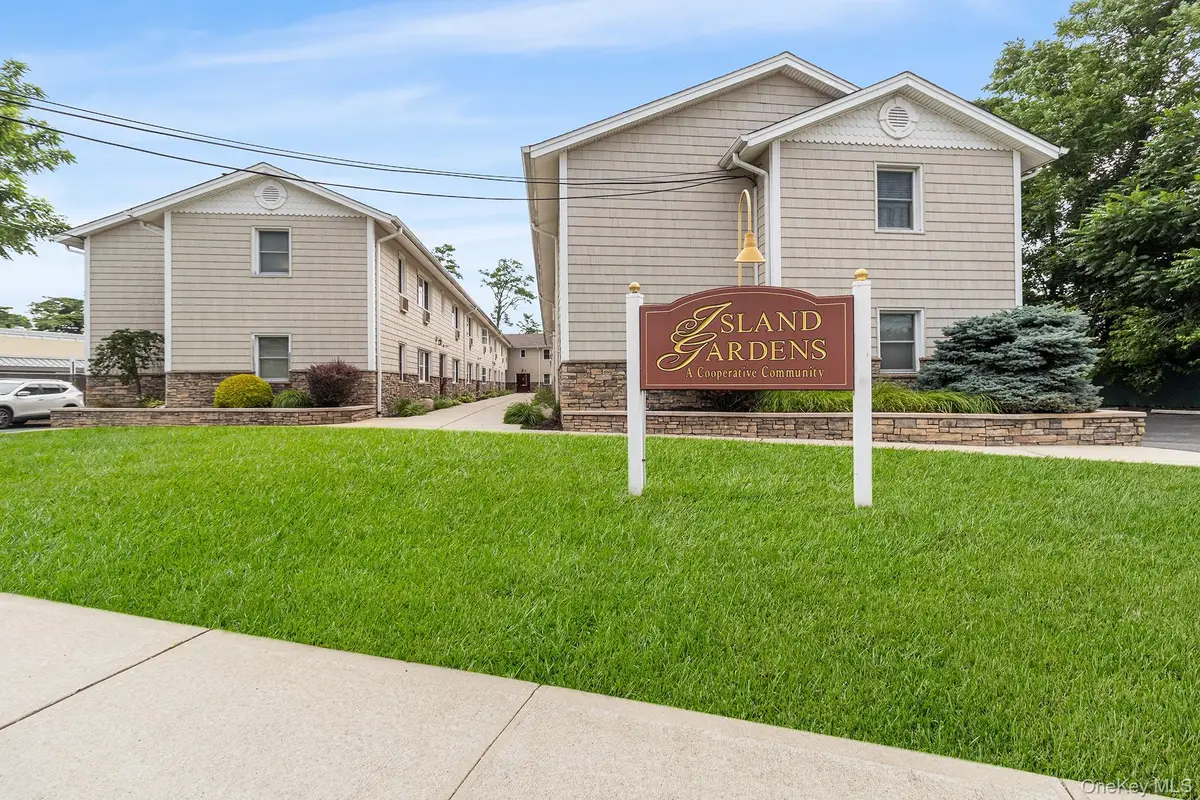 490 Main Street #A7, Farmingdale, NY 11735 - #1