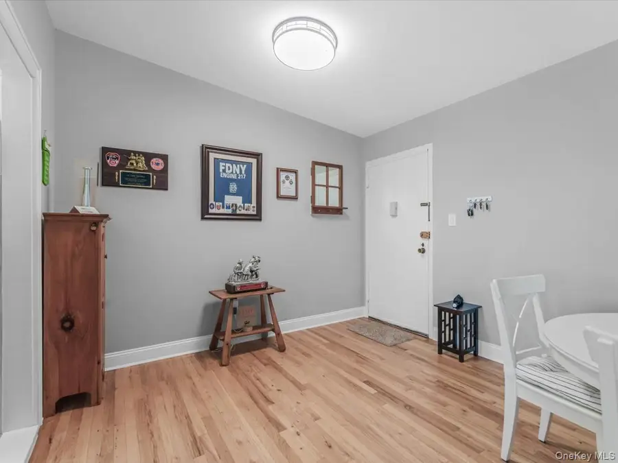 4 Rose Street #Apt 6 B2, Oceanside, NY 11572 - #2