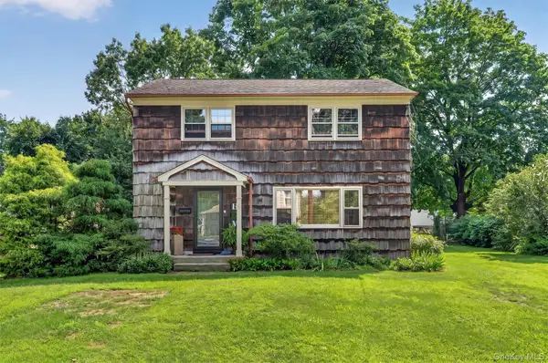 10 Washington Avenue, Sloatsburg, NY 10974