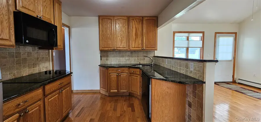 671 Blackstone Ave, East Meadow, NY 11554 - #2