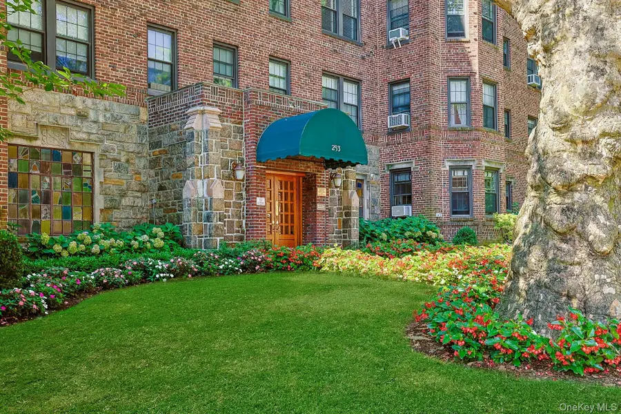 253 Garth Road #3E, Scarsdale, NY 10583 - #2