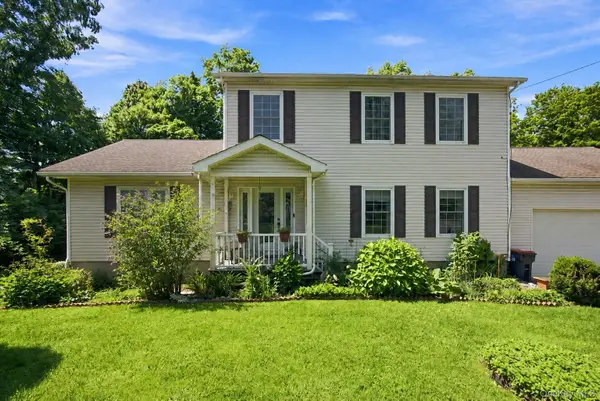 36 Hillside Avenue, Wingdale, NY 12594