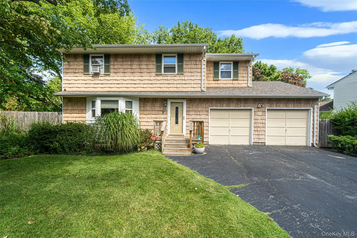 10 Foothill Lane, Smithtown, NY 11787 - #1