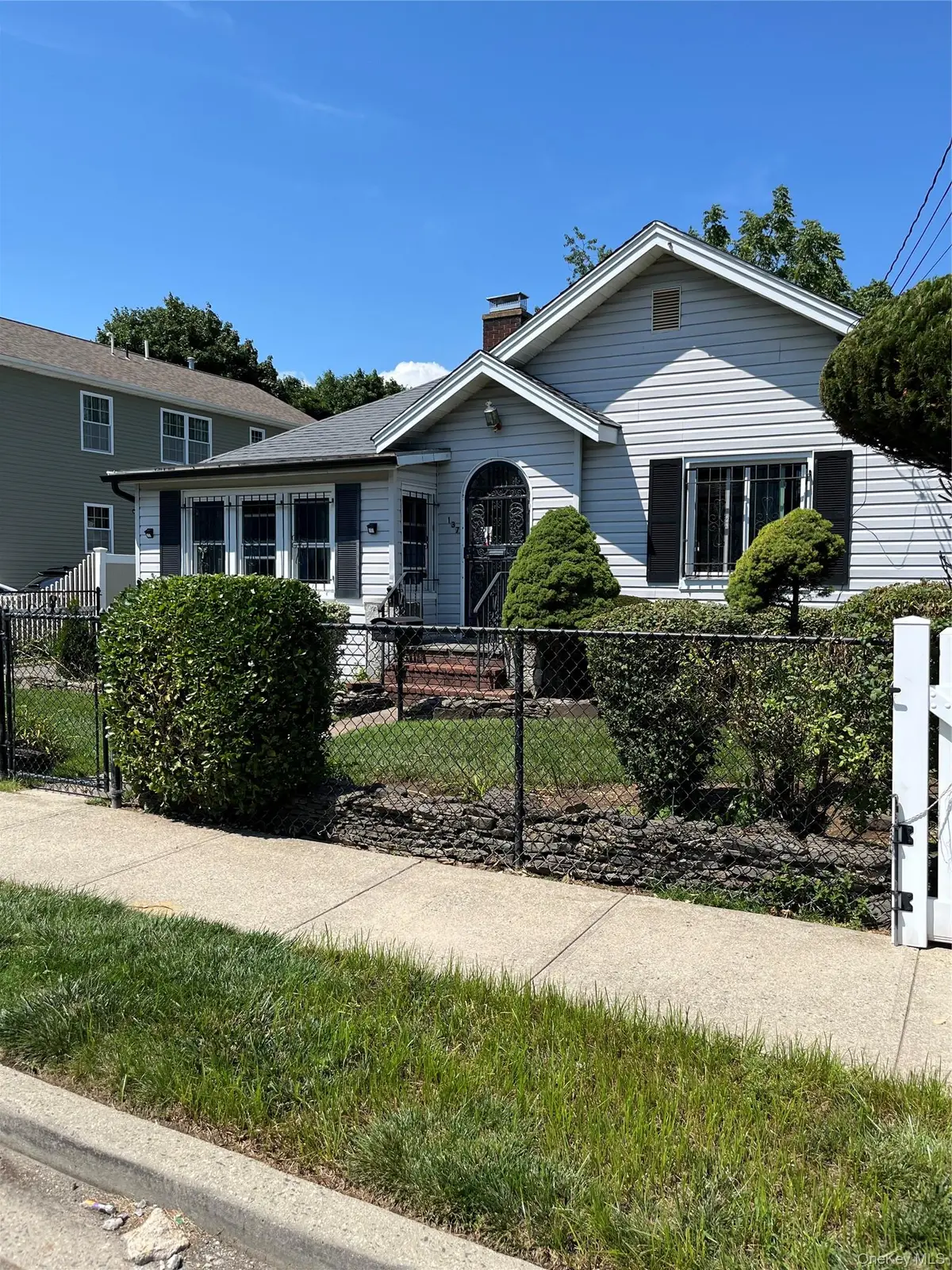 137 E Roosevelt Avenue, Roosevelt, NY 11575 - #1