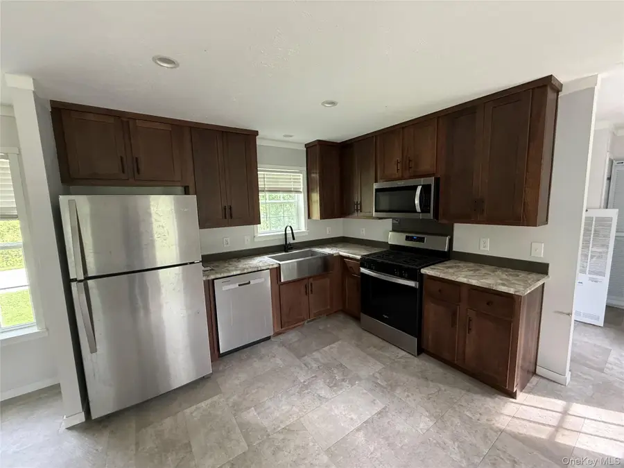 127 Woodcrest Drive, Modena, NY 12548 - #3