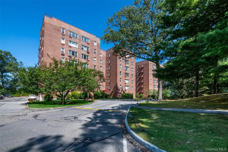 611 Palmer Road #4Y, Yonkers, NY 10701 - #2