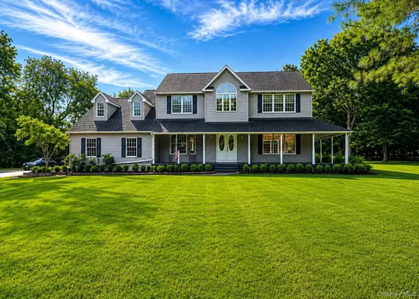 61 Shore Road #B, Mount Sinai, NY 11766