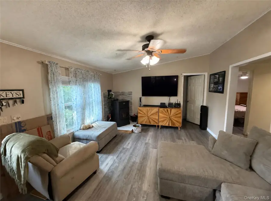 39 Depew Park, Wallkill, NY 12589 - #3