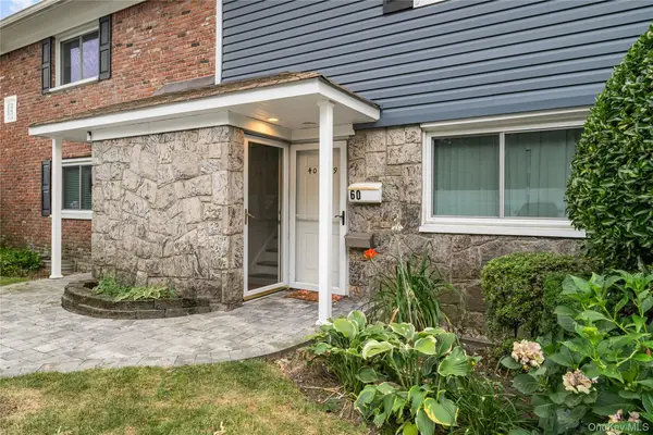40 W 4th Street #60, Patchogue, NY 11772