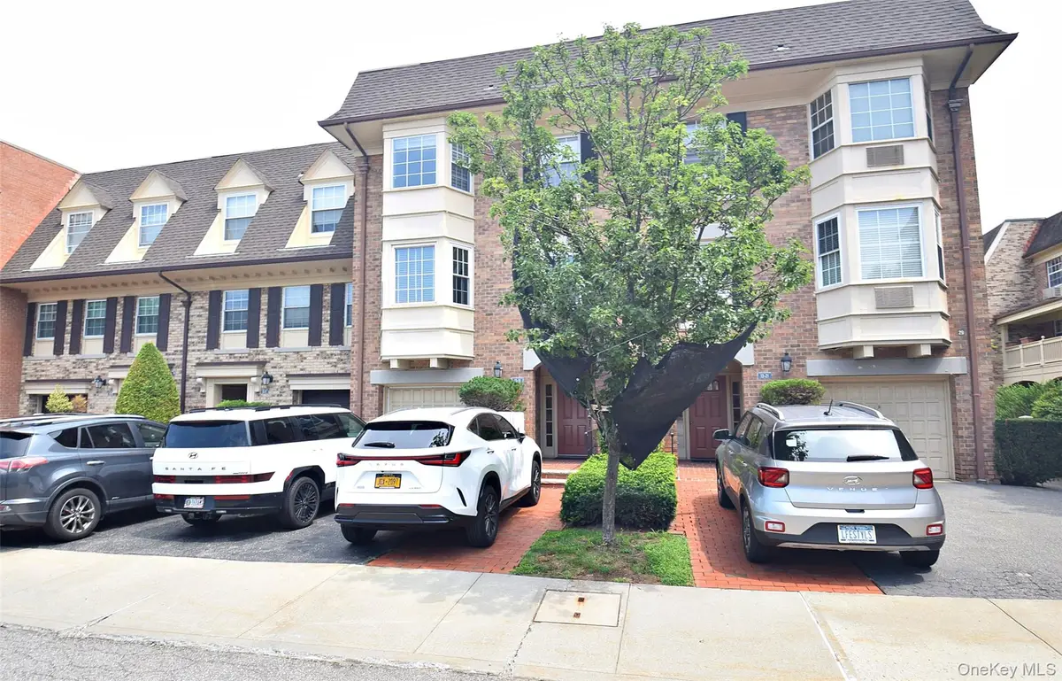13-19 Michael Court #160 U, Bayside, NY 11360 - #1