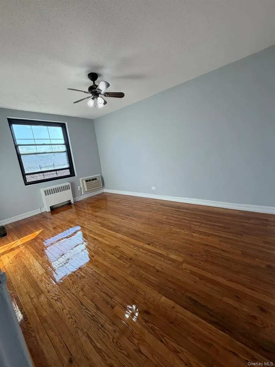 70-43 Park Drive East B, Flushing, NY 11367 - #3