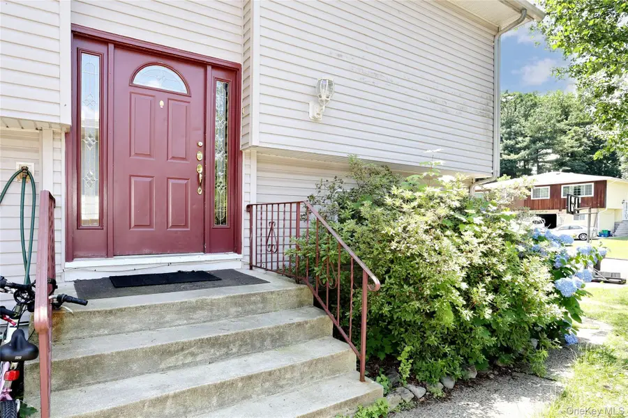 11 Phyllis Drive, Pomona, NY 10970 - #2