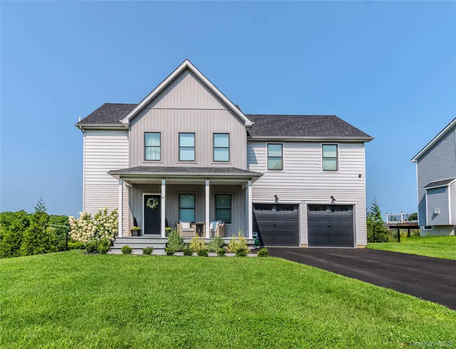 21 Wildwood Drive, Rock Tavern, NY 12575 - #2