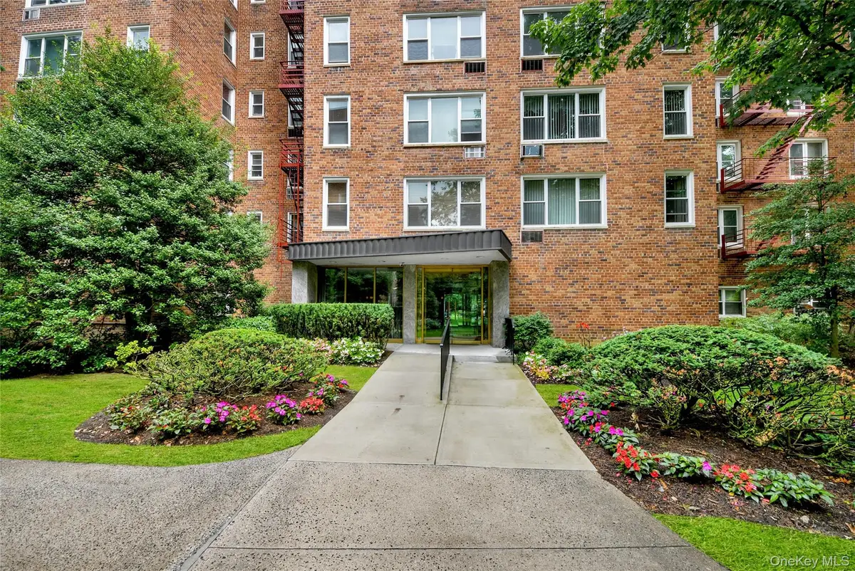 110 Dehaven Drive #416, Yonkers, NY 10703 - #1