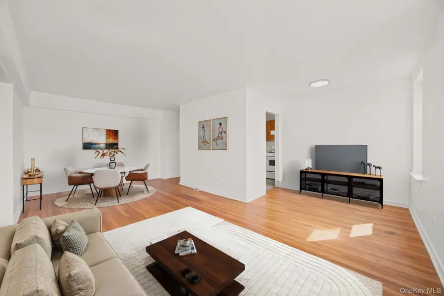 67-07 Yellowstone Boulevard #6F, Forest Hills, NY 11375 - #3