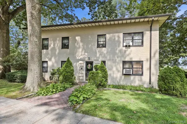 5 Whitehall Road #1L, Eastchester, NY 10709