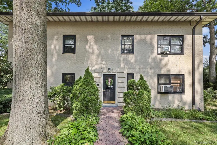5 Whitehall Road #1L, Eastchester, NY 10709 - #2