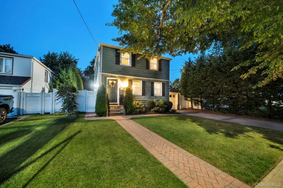404 Little Whaleneck Road, Merrick, NY 11566 - #2